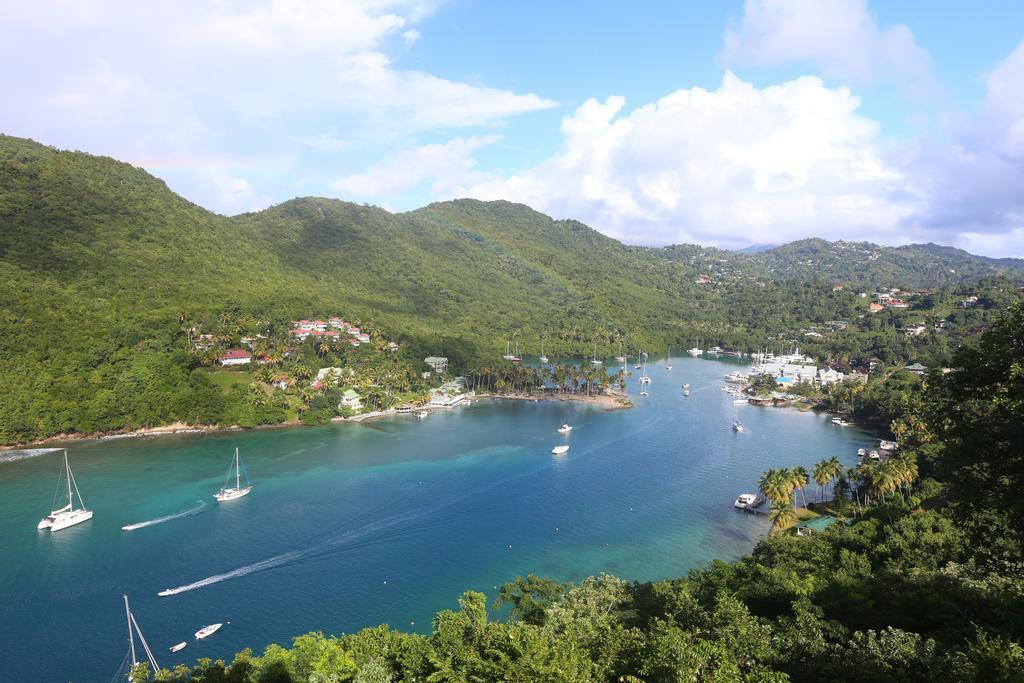 Marigot Beach Club & Dive Resort ภายนอก รูปภาพ