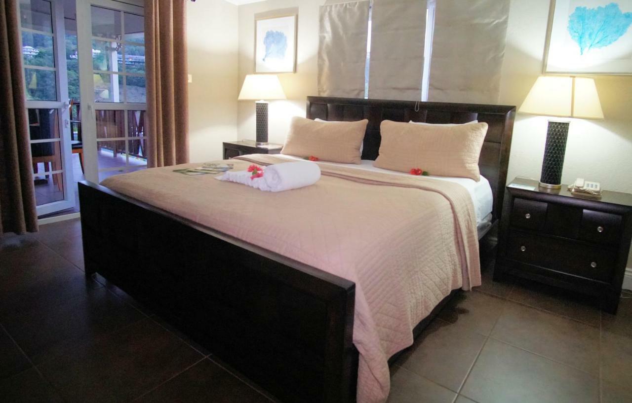 Marigot Beach Club & Dive Resort ภายนอก รูปภาพ